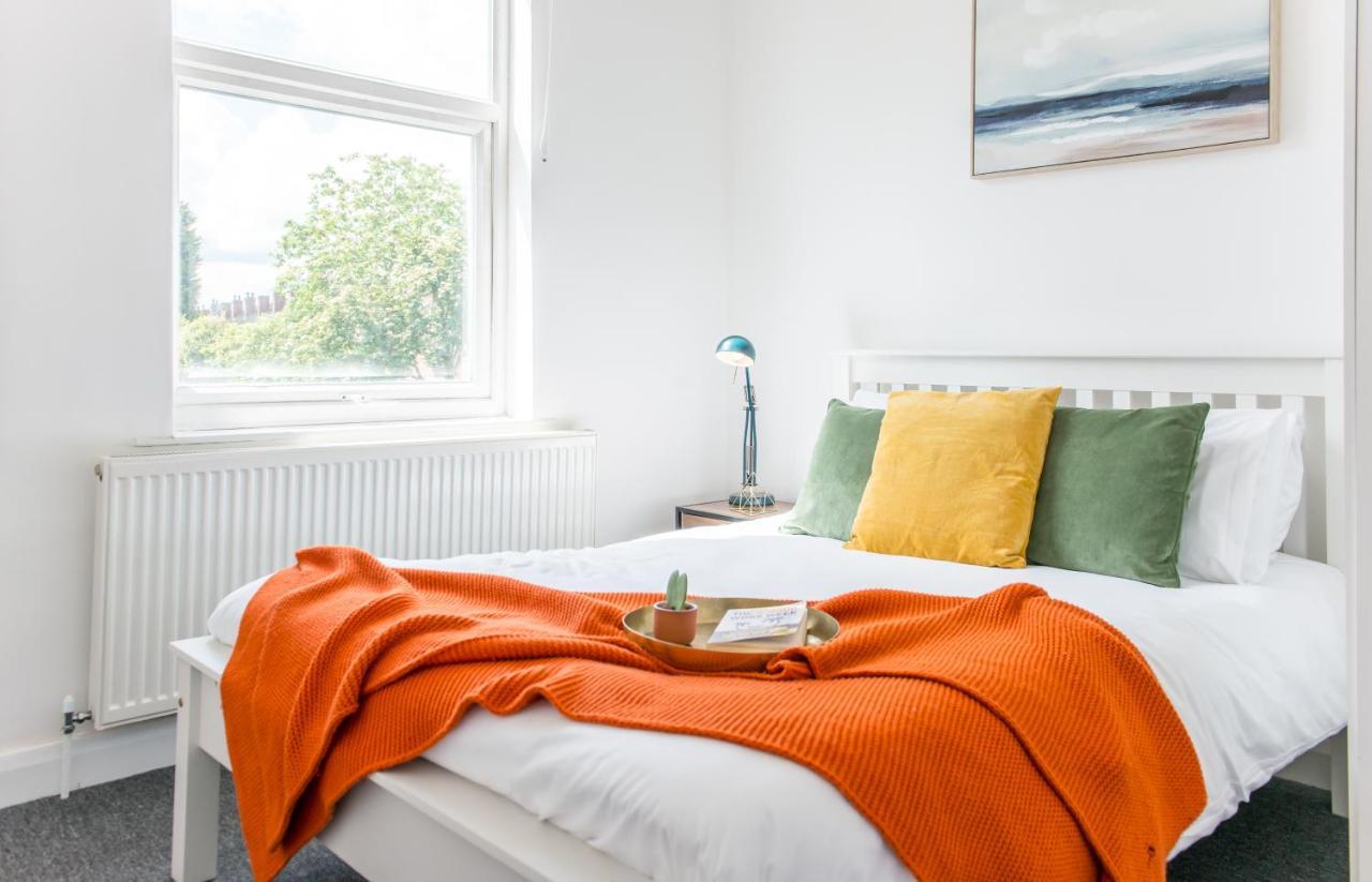 Ranby House - Cosy 2 Bed Home With Free Parking & Netflix By Rocketbnb Holiday home *