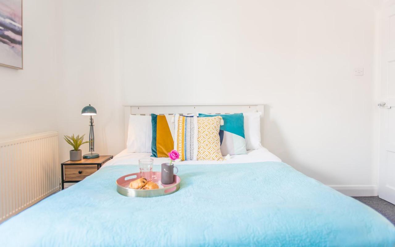 Ranby House - Cosy 2 Bed Home With Free Parking & Netflix By Rocketbnb * Coventry